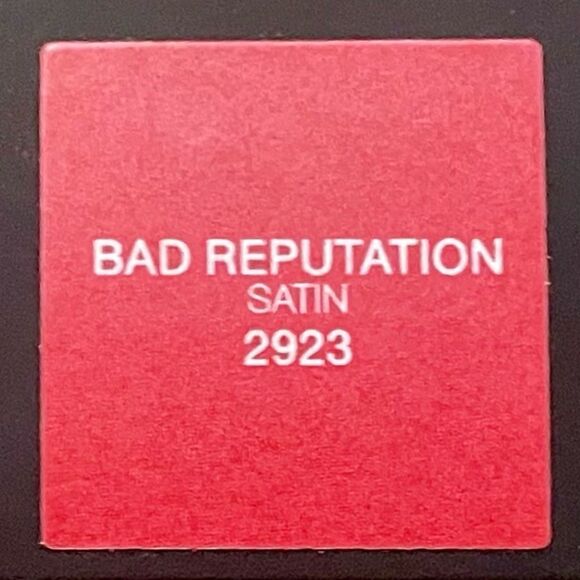 Nars Satin Lipstick (Bad Reputation) - Picture 2 of 4